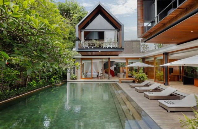SN5001 - 5 Bedroom Villa in Sanur