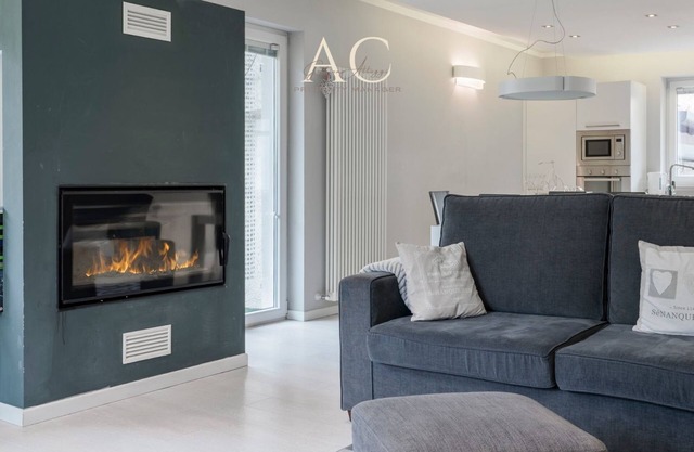 Snowhite - Two Bedroom Apartment, Sleeps 6