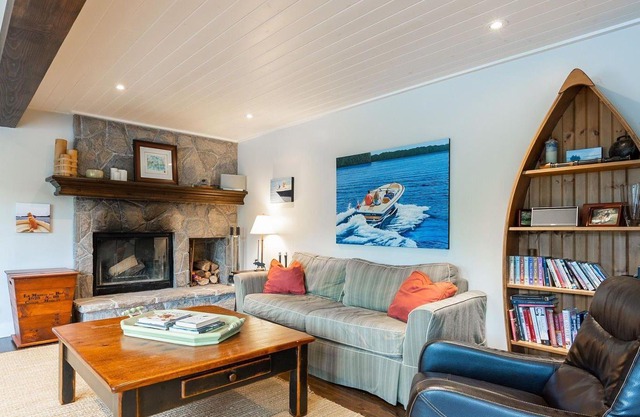Snowmobilers paradise in Muskoka, ON