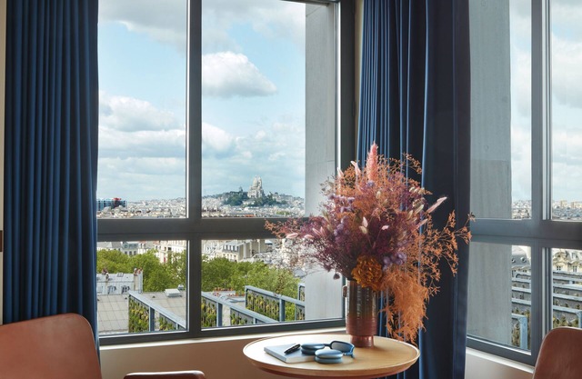SO/Paris Hotel