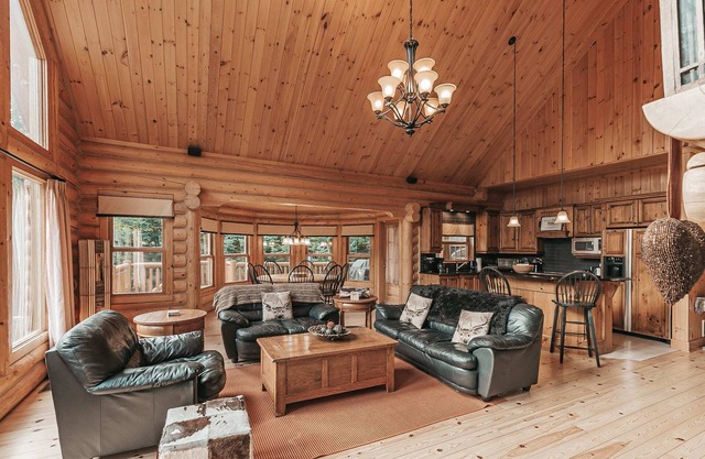 Soak in a Private Spa, Sauna, Heated Pool, Nature