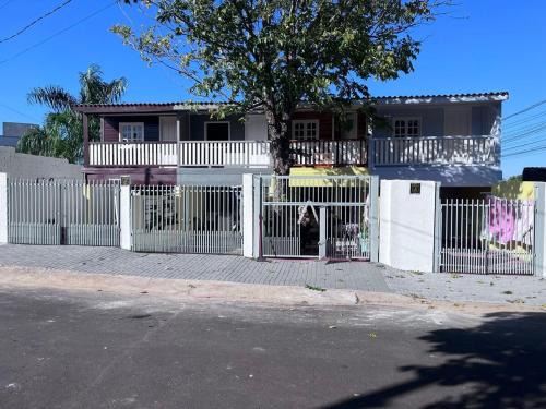 Sobrado inteligente com ótima localização