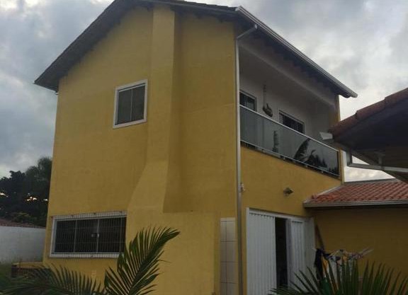 Sobrado Itapoá