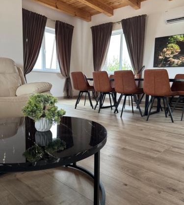 Sodyba Amberwood house
