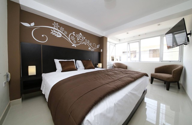 Solec Business Hotel
