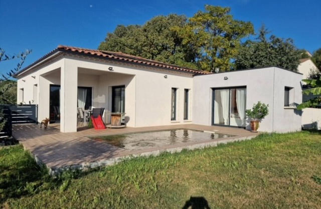 Soleil du Sud, a holiday home for 6 people with private pool in the Gard region of France.