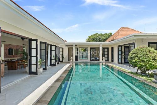 Sombra Villa by Kozystay - Sanur