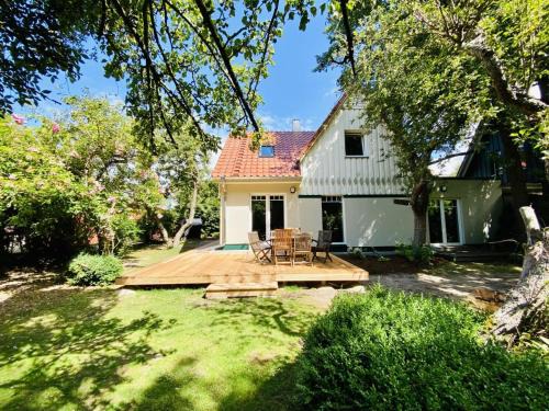 Sommerhaus am Bach
