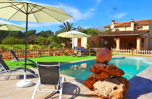 Son Antem 420 fantastic finca with private pool, terrace, barbecue and air conditioning