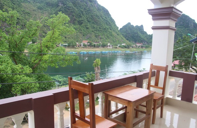 Son Doong Riverside Homestay