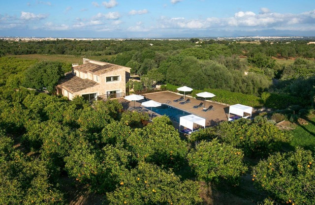 Son Genet - Five Bedroom Villa, Sleeps 10
