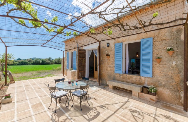SON JULIÀ - Villa with private pool in Porreres. Free WiFi
