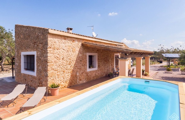Son Matet - Beautiful villa with pool and garden in Santa Eugenia