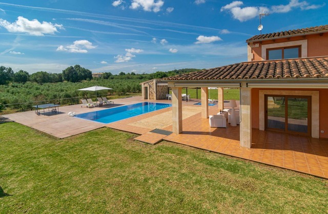 SON MOREI DE SES PENYES - Superb villa with private pool and free WiFi.
