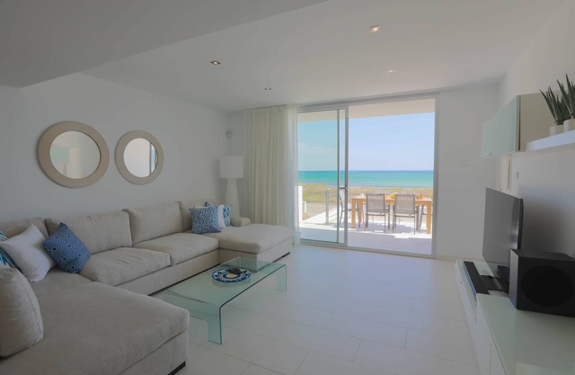 Son Serra Sea Coast Villa
