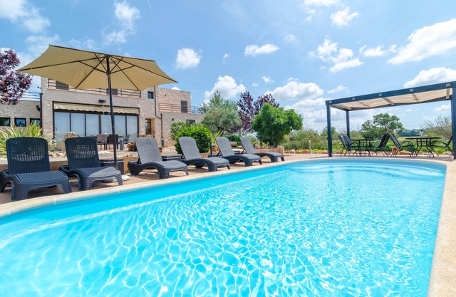 SON VIGILI - Villa with private pool in Campos. Free WiFi