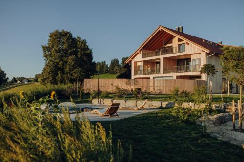 sona Suites Allgäu - Sauna, Whirlpool & Alpenblick