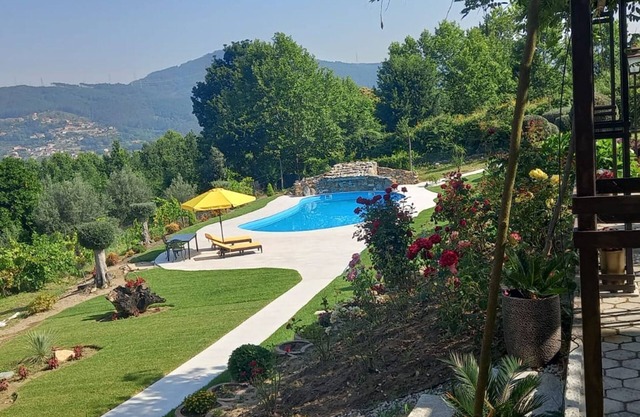 Sonho Verde - Two Bedroom House, Sleeps 4