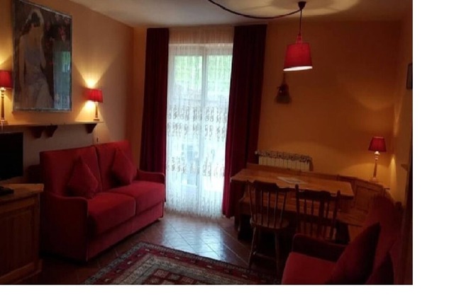 Sonnenschein Casa Rossa Residences (studio apartment for four people)