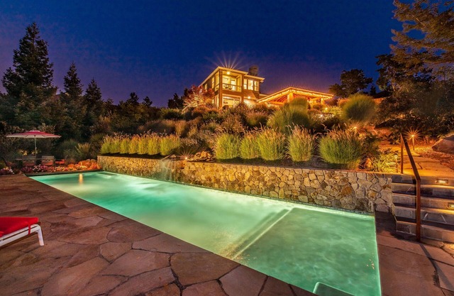 Sonoma Wine Country Resort-Like Living