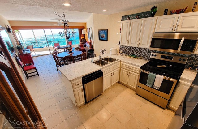 Sonoran Spa E307 - 2 BR Next to the Pool, High Speed Wi-Fi - Beachfront Upper Floor Luxury Condo