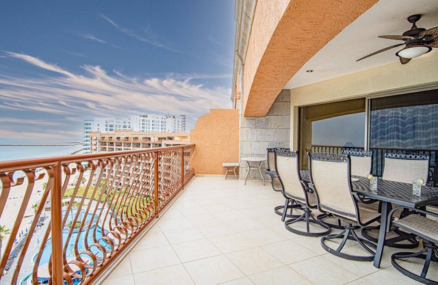 Sonoran Sun E-1003 Sun Shinning Stay Retreat Large Patio Spacious Ocean Front Condo