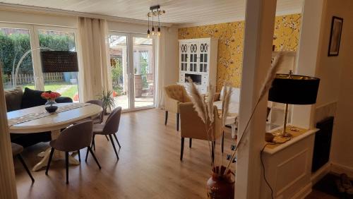 Sophies Ferienwohnung - Urlaub im Alten Land mit bis zu 6 Personen