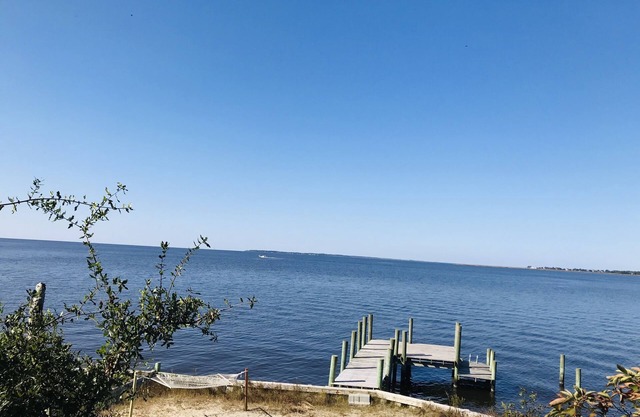 Soundfront with Gorgeous View and Private Pier!