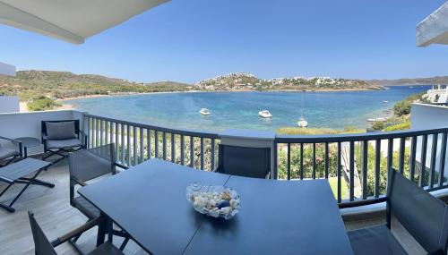 Sounio - Waterfront Luxury Spa Villa Pounta Zeza 170 sqm on Private Beach