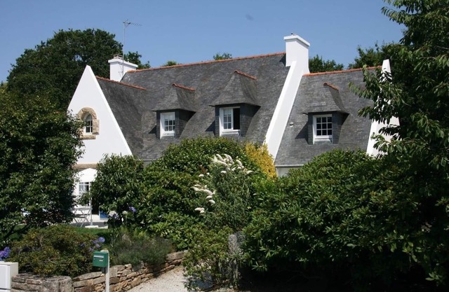 South Brittany Sainte-Marine.800 m away from the beach.9 people,Wi-Fi,whirlpool