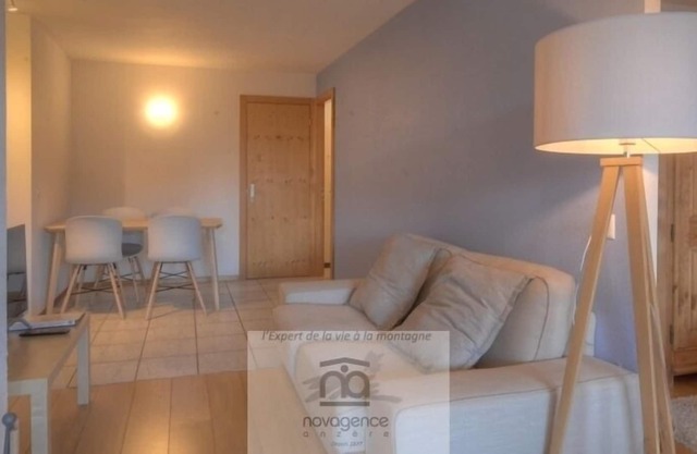 South facing studio with balcony, 1 double bed, 1 bathroom/WC, sofas, chimney and TV. The closed kit