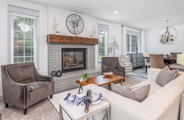 South Richland Beauty Near Wine Country With Sauna/Theater Room