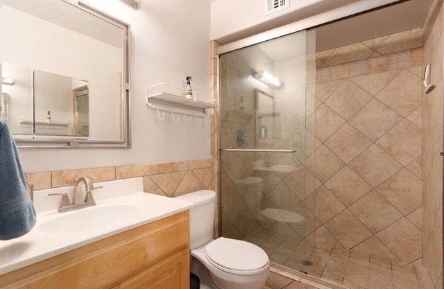 South Scottsdale Comfort Home, Minutes from Old Town!