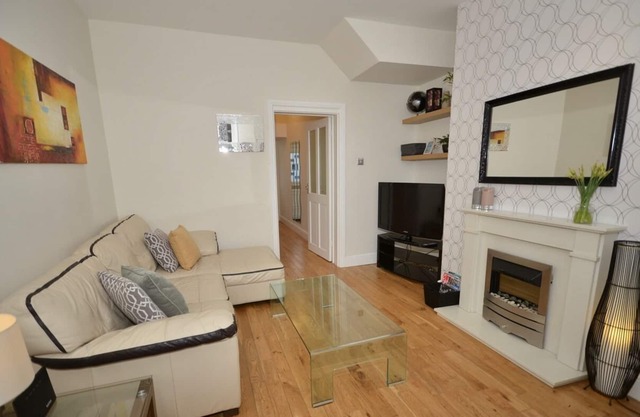 South Shields beautiful flat ,2 bedrooms 2 minutes walk to seafront
