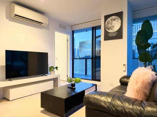 Southbank 2BR Crown Precinct Comfort with CarSpace