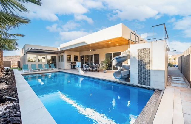 Southern Desert Retreat - Private Pool and Hot Tub