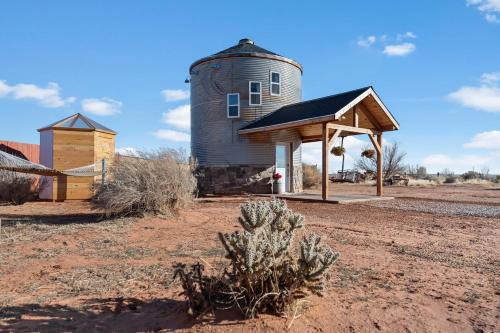 Southwest Silo Stay- 1 Bedroom Near Zion & Bryce