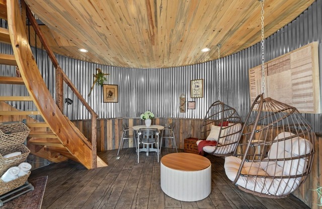 Southwest Silo Stay- 1 Bedroom Near Zion & Bryce