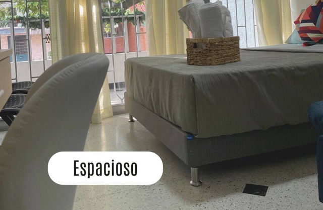 Space, confort , 5 min to laureles