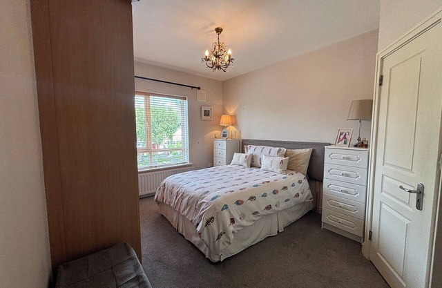 Spacious 2 Bed Apartment near Dublin Airport