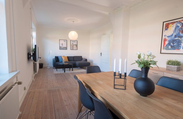 Spacious 2-Bed Apartment in Aalborg