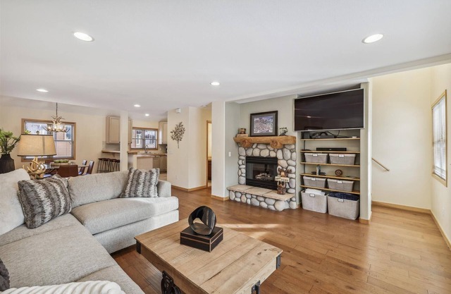 Spacious 2-bed Moose Xing townhome in Frisco, CO with mountain views, sleeps 6 guests.