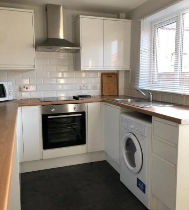 spacious 2 bedroom house
