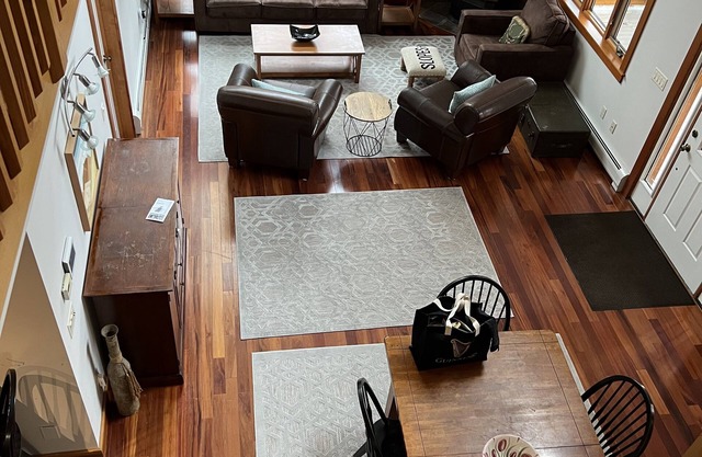 Spacious 3-Bedroom Chalet, Just Minutes from Jay Peak Ski Resort