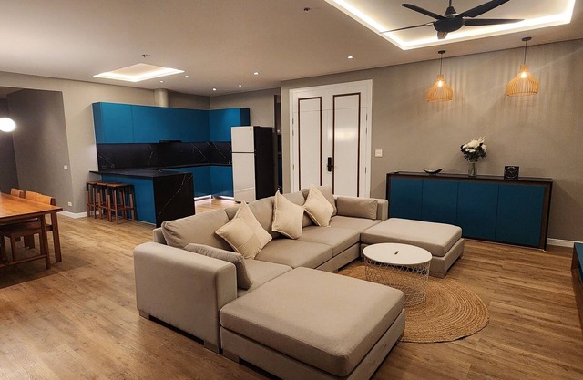 Spacious 3-bedroom condo with WiFi, AC. Nice View, Large Balcony,Fully furnished