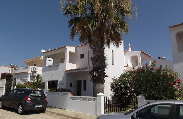Spacious 3 Bedroom Family Villa With Private Pool