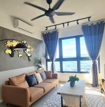Spacious 3 bedroom suite at Cheras Maluri MRT A48
