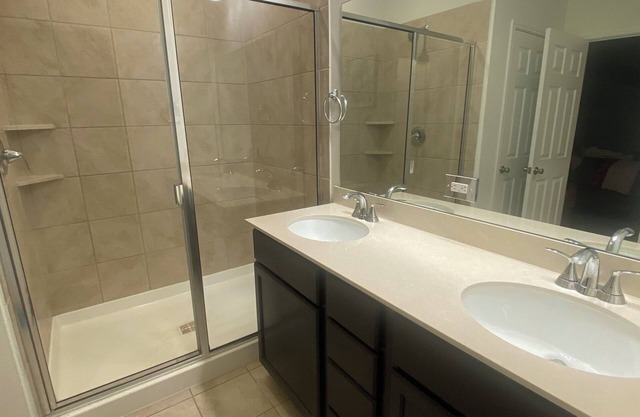 Spacious 3-bedroom house with office in fantastic Aubrey, Tx