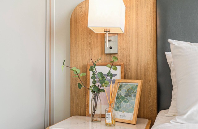 Spacious 3-bedroom apartment with AC, fitness room in wonderful Hồ Chí Minh