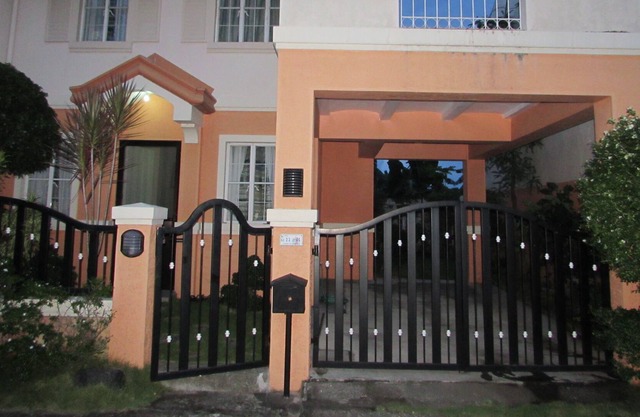 Spacious 3BR home in Vista City Alabang Molino Bacoor Cavite